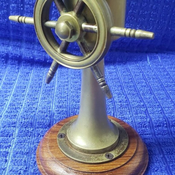 VINTAGE GERMANY DESK PIECE NAVAL BINNACLE AND SHIP’S WHEEL - Picture 12 of 12